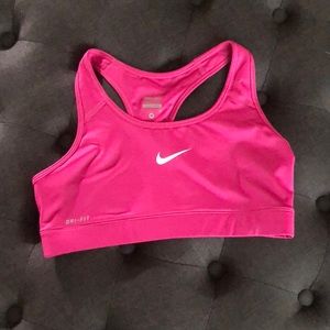 Nike Drift work out top